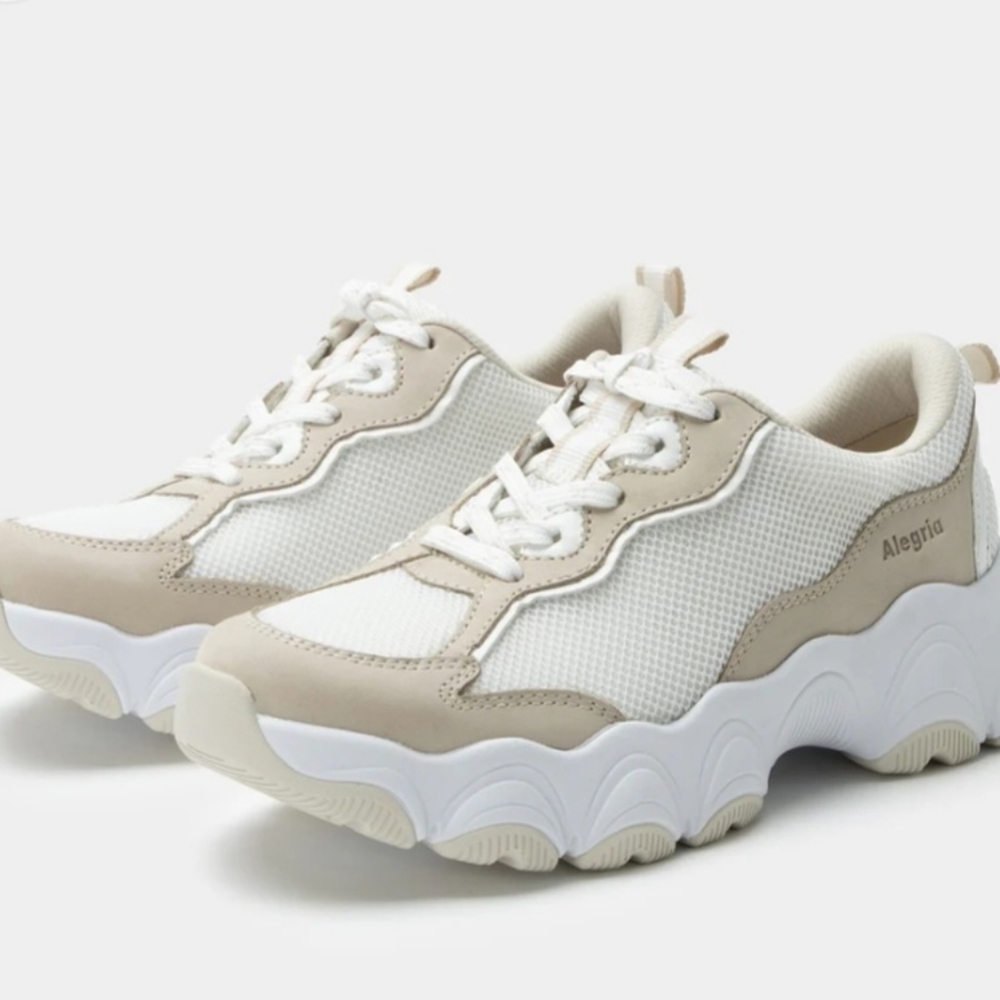 Alegria Boom Joy Sneaker Ecru Sz 38/8 EUC